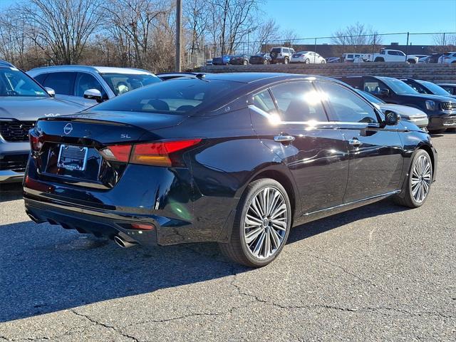 used 2024 Nissan Altima car, priced at $27,464