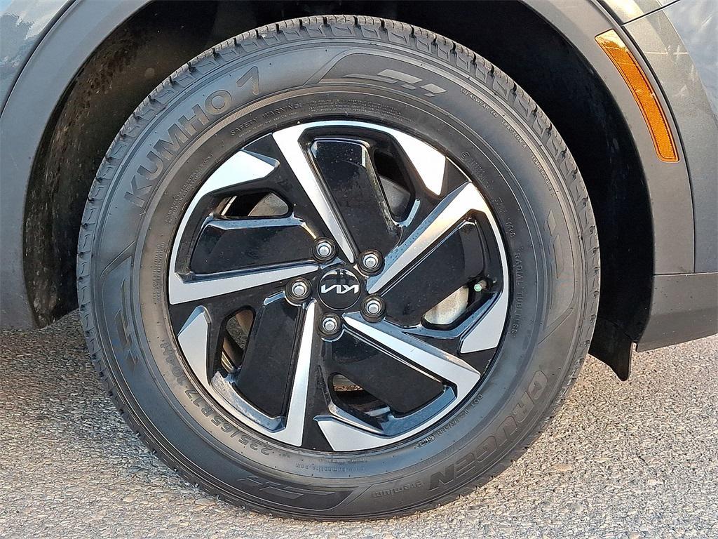 used 2023 Kia Sportage Hybrid car, priced at $25,025