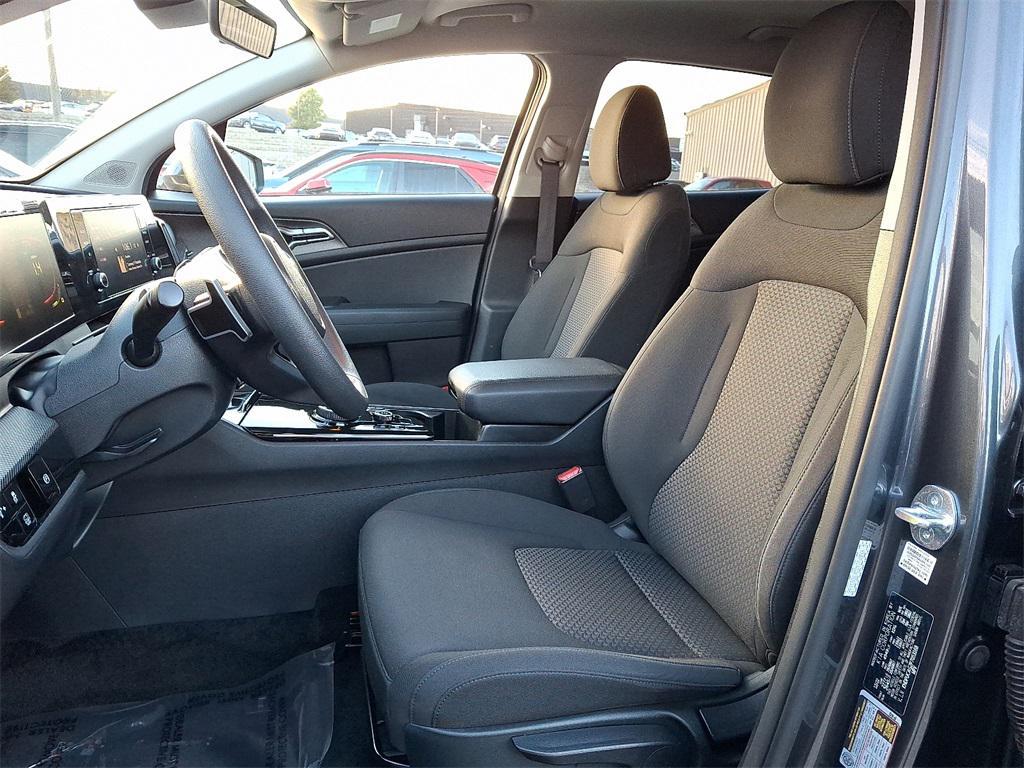 used 2023 Kia Sportage Hybrid car, priced at $25,025