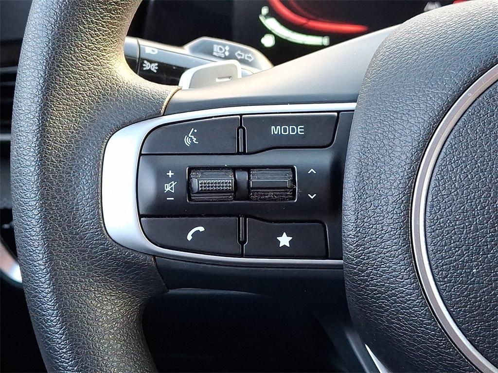 used 2023 Kia Sportage Hybrid car, priced at $25,025