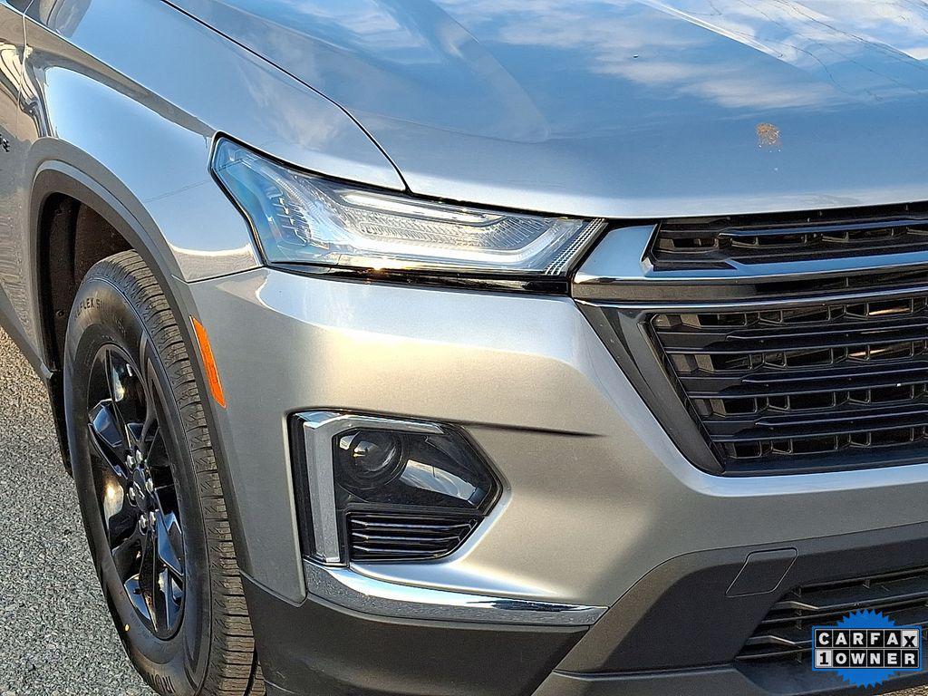 used 2023 Chevrolet Traverse car, priced at $31,212