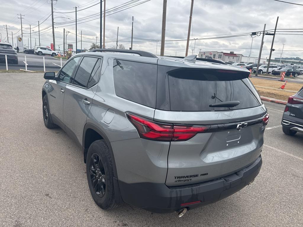 used 2023 Chevrolet Traverse car, priced at $31,997