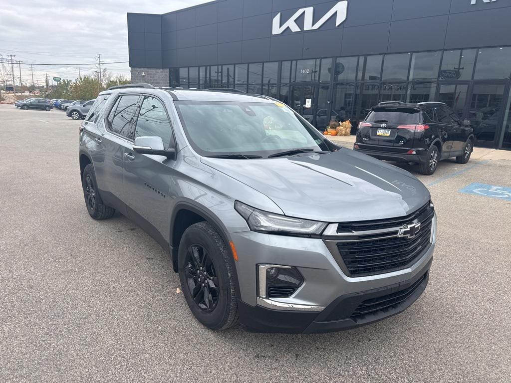used 2023 Chevrolet Traverse car, priced at $31,997
