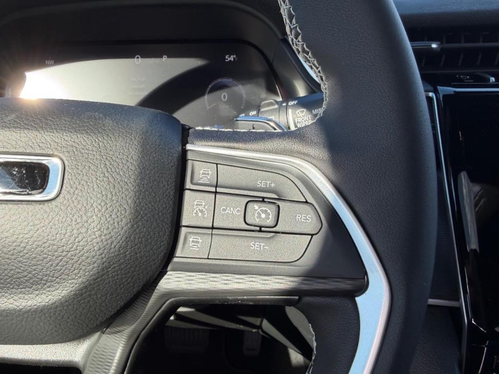 new 2025 Jeep Grand Cherokee L car, priced at $40,495