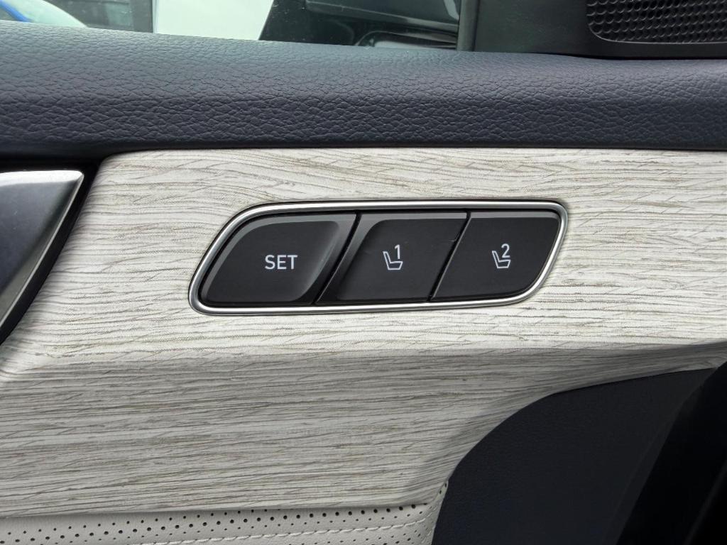 used 2024 Hyundai Palisade car, priced at $43,393