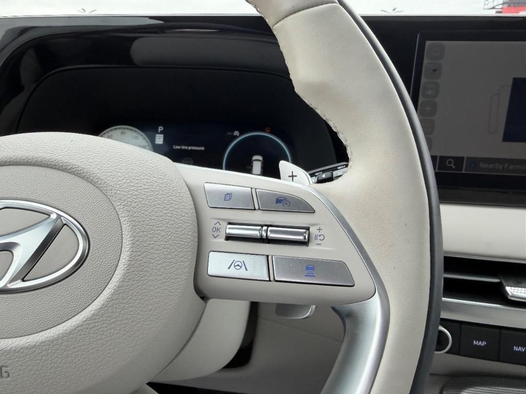 used 2024 Hyundai Palisade car, priced at $43,393