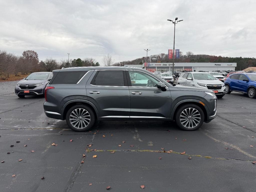 used 2024 Hyundai Palisade car, priced at $43,393