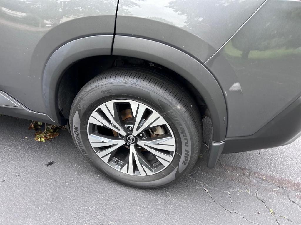 used 2021 Nissan Rogue car, priced at $22,874