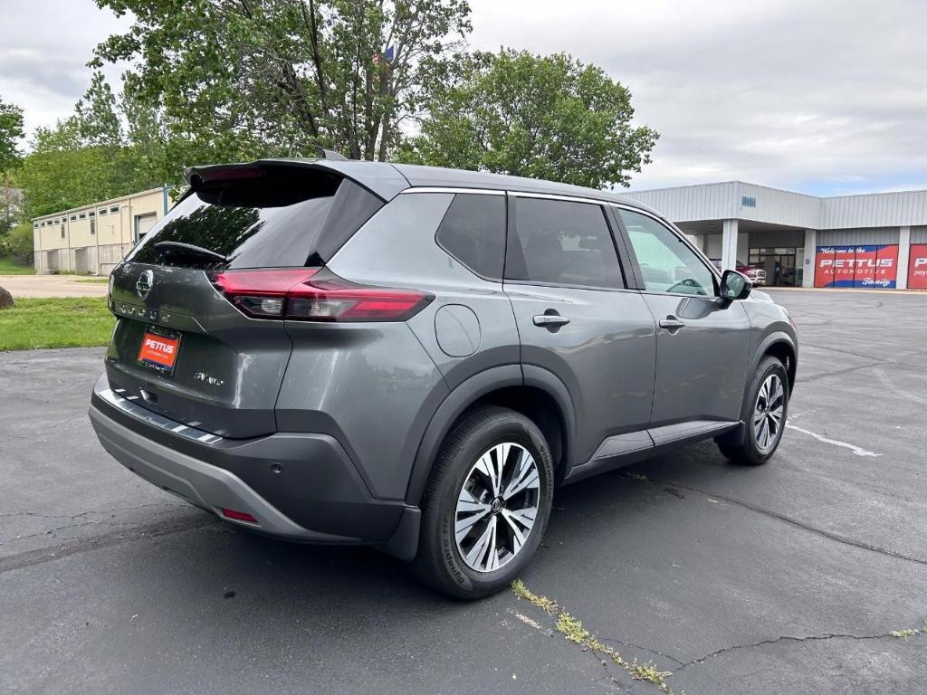 used 2021 Nissan Rogue car, priced at $22,874