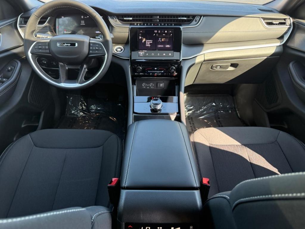 new 2025 Jeep Grand Cherokee L car, priced at $39,968
