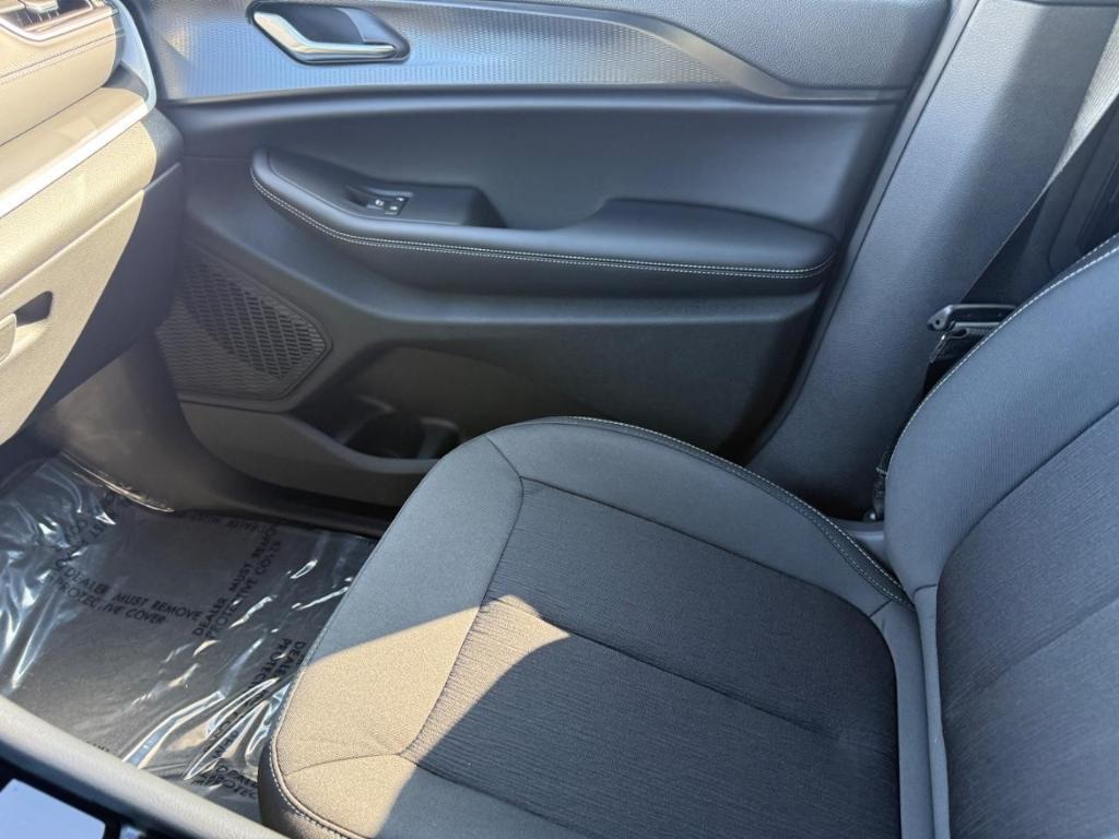 new 2025 Jeep Grand Cherokee L car, priced at $39,968