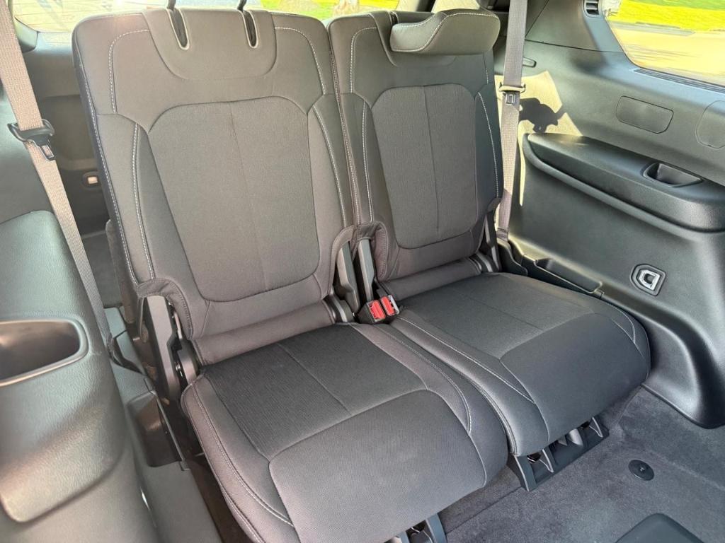 new 2025 Jeep Grand Cherokee L car, priced at $39,968