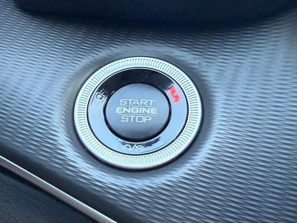 new 2025 Jeep Grand Cherokee L car, priced at $39,968