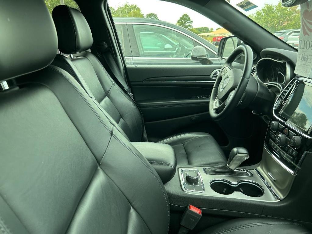 used 2021 Jeep Grand Cherokee car, priced at $23,047