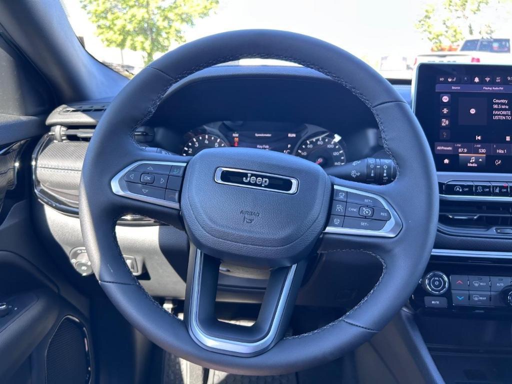 new 2026 Jeep Compass car, priced at $27,999