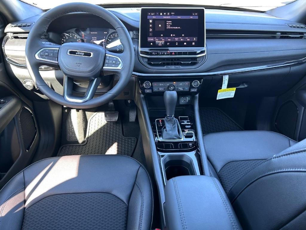 new 2026 Jeep Compass car, priced at $27,999