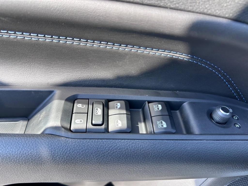 new 2026 Jeep Compass car, priced at $27,999