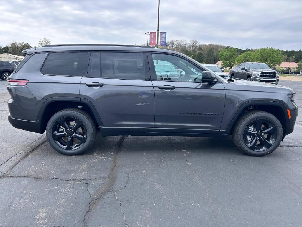 new 2025 Jeep Grand Cherokee L car, priced at $54,105