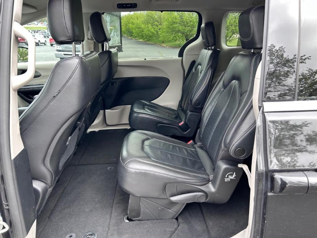 used 2022 Chrysler Pacifica car, priced at $23,173