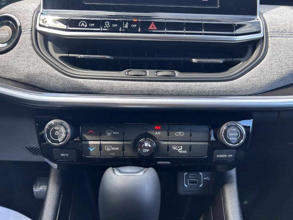 new 2025 Jeep Compass car, priced at $29,463