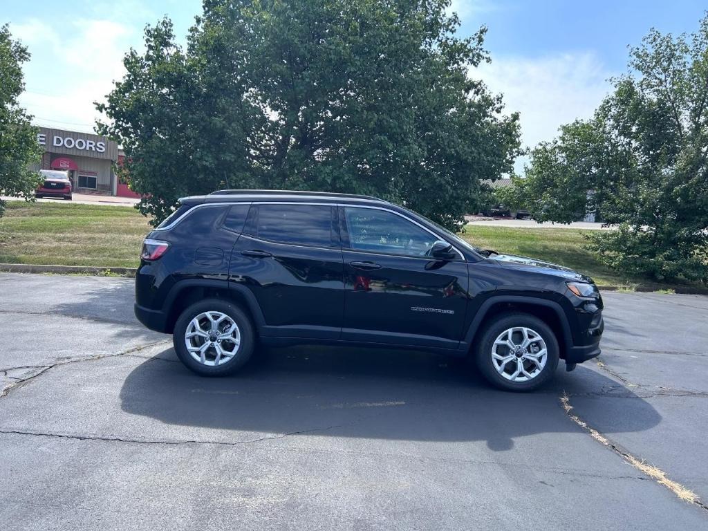 new 2025 Jeep Compass car, priced at $29,463