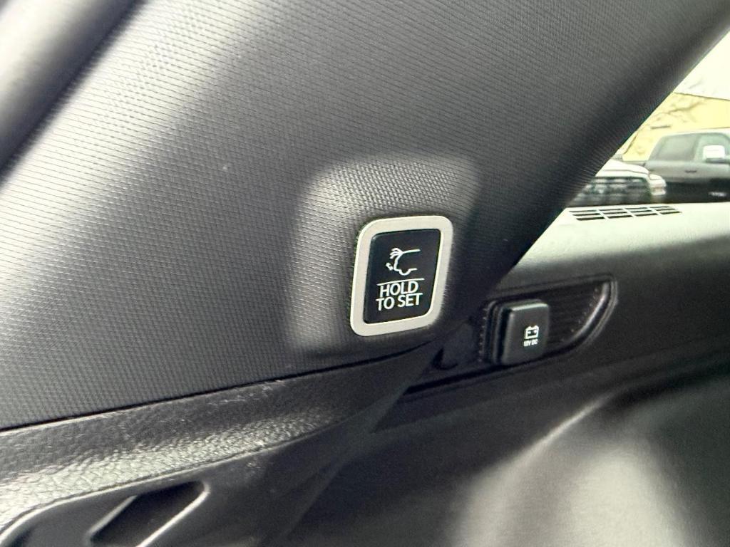 new 2025 Jeep Grand Cherokee car, priced at $39,345