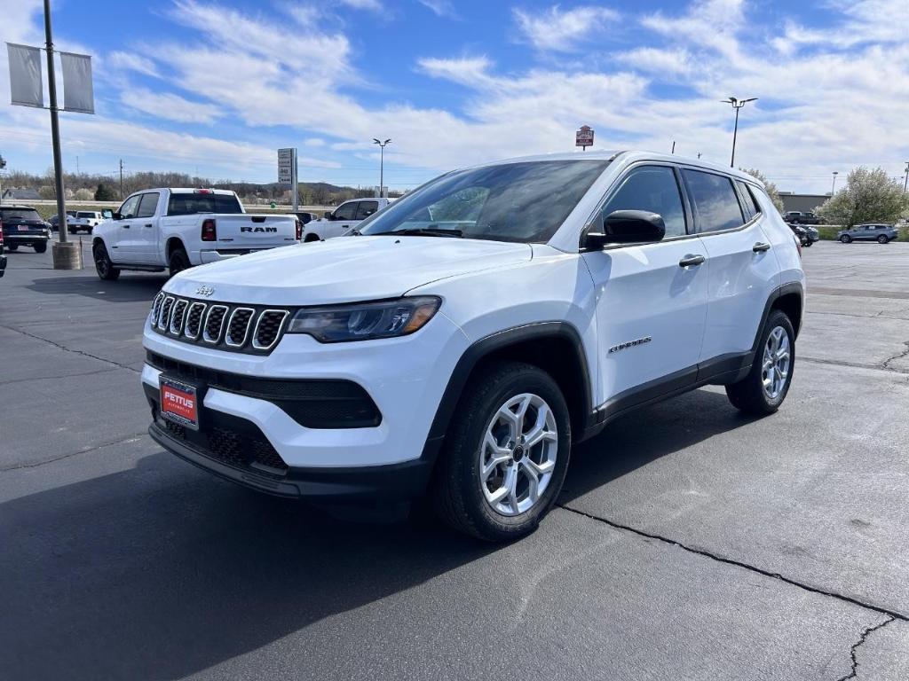new 2025 Jeep Compass car, priced at $27,495