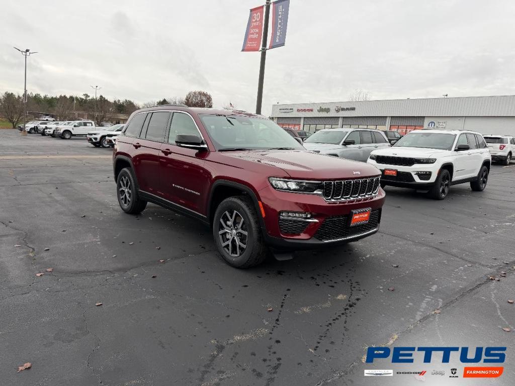 new 2025 Jeep Grand Cherokee car, priced at $42,045