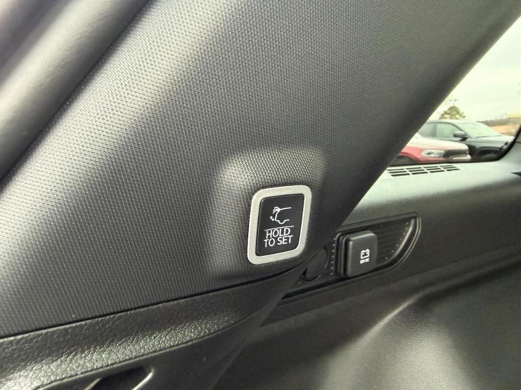 new 2025 Jeep Grand Cherokee car, priced at $42,045