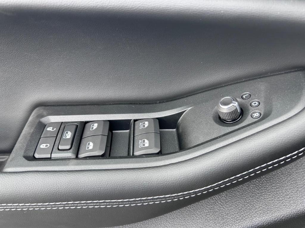 new 2025 Jeep Grand Cherokee L car, priced at $52,230