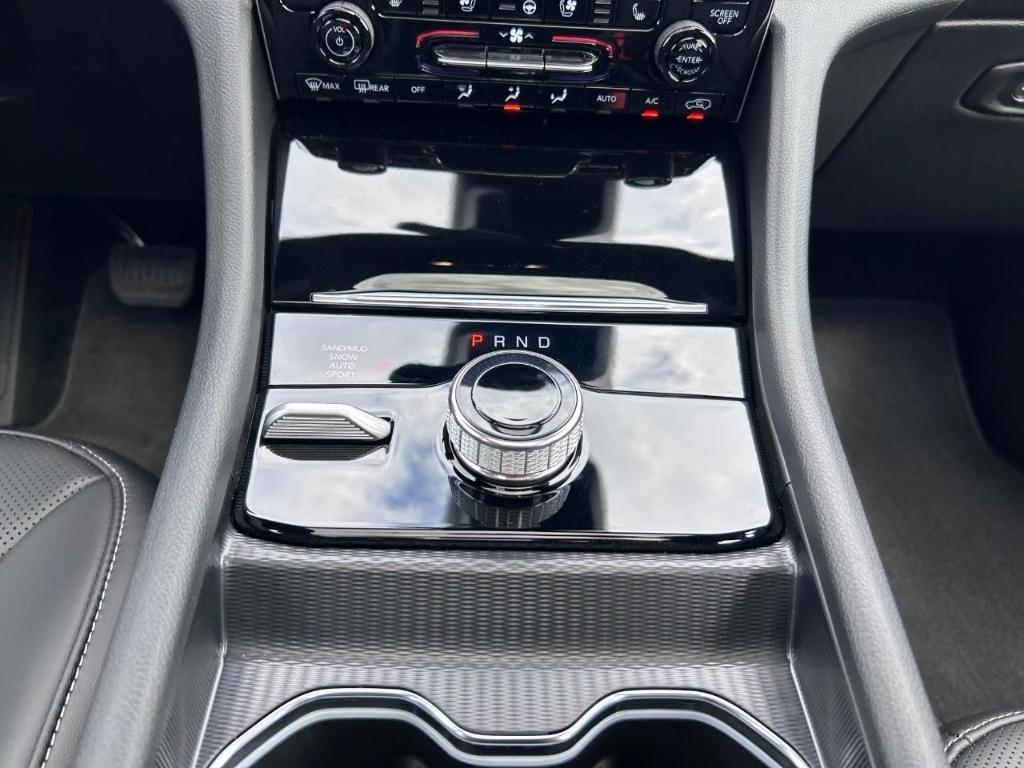 new 2025 Jeep Grand Cherokee L car, priced at $49,072