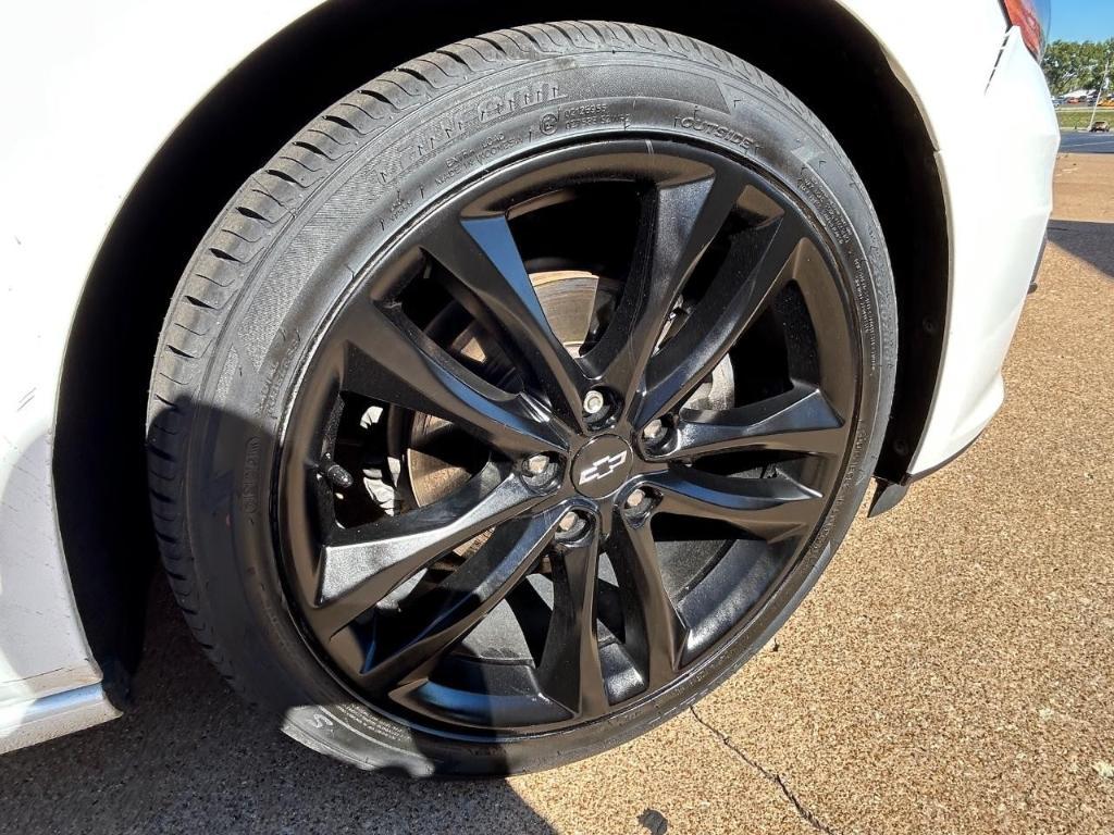 used 2022 Chevrolet Malibu car, priced at $16,009