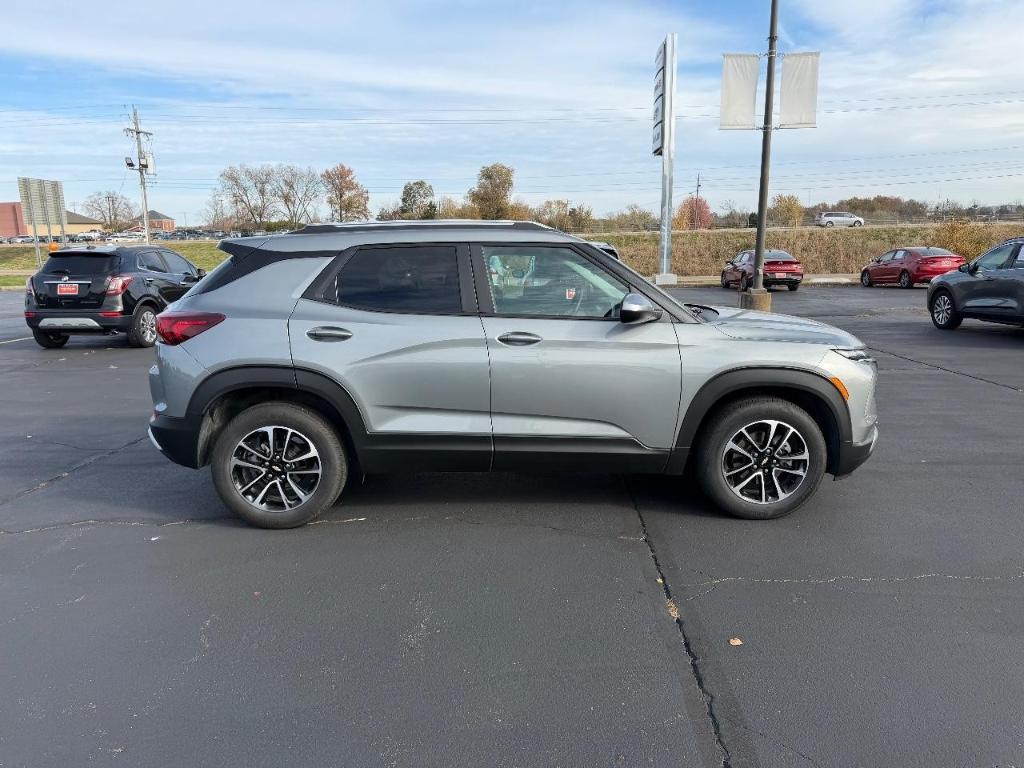 used 2025 Chevrolet TrailBlazer car, priced at $22,541