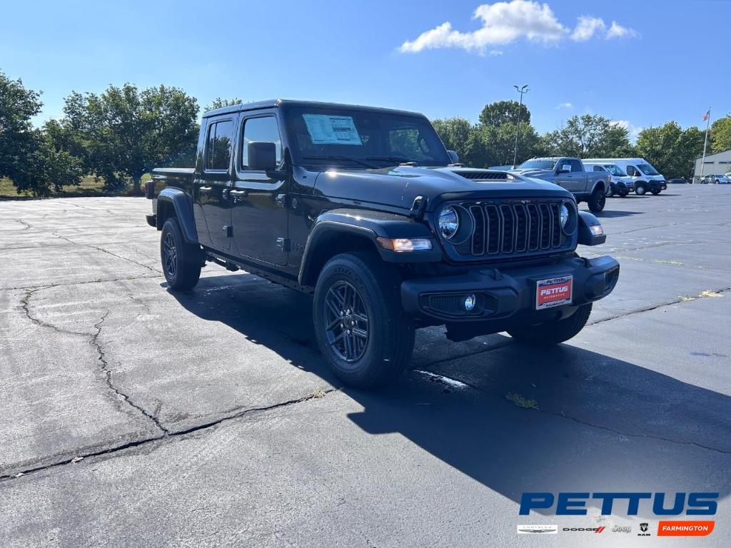 new 2025 Jeep Gladiator car, priced at $37,045