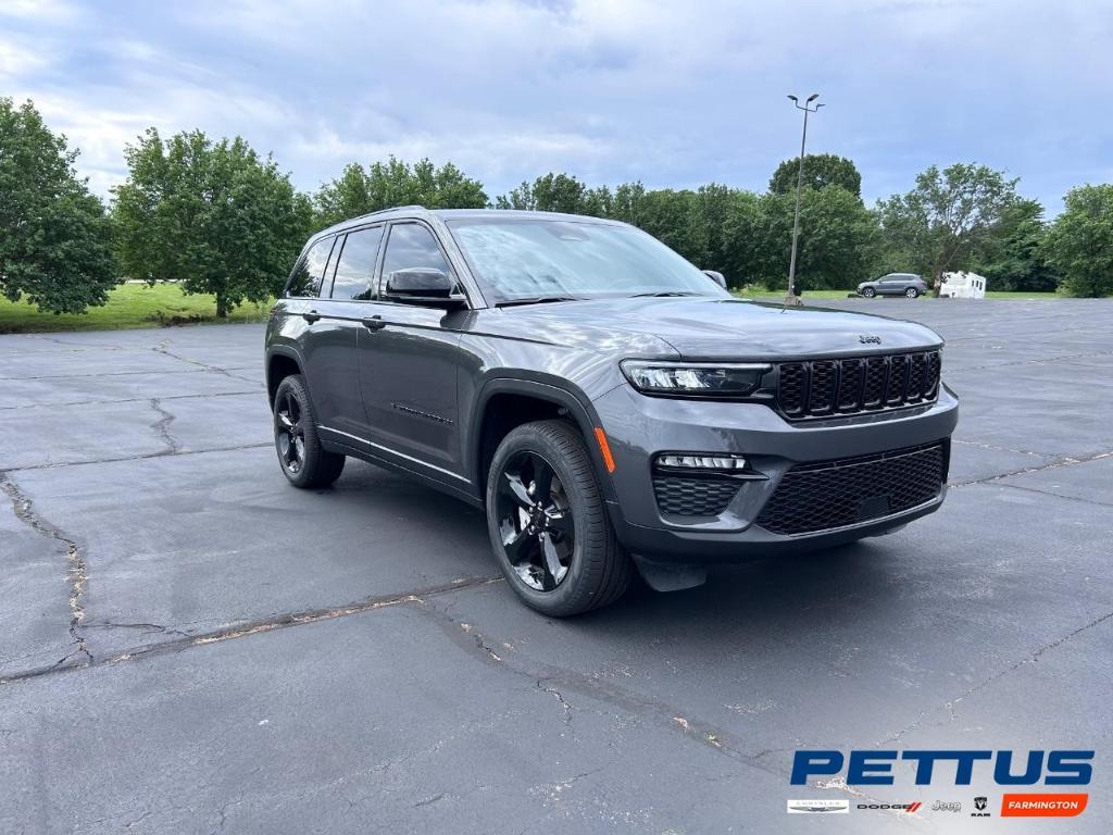 new 2025 Jeep Grand Cherokee L car, priced at $53,182