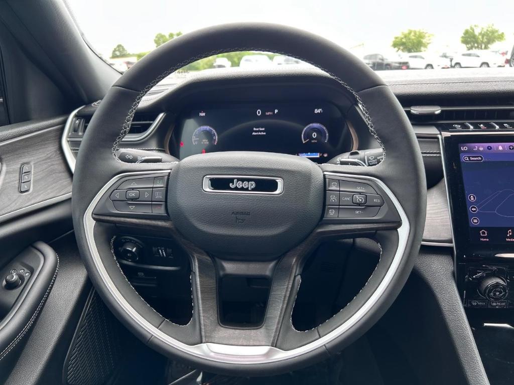new 2025 Jeep Grand Cherokee L car, priced at $51,472