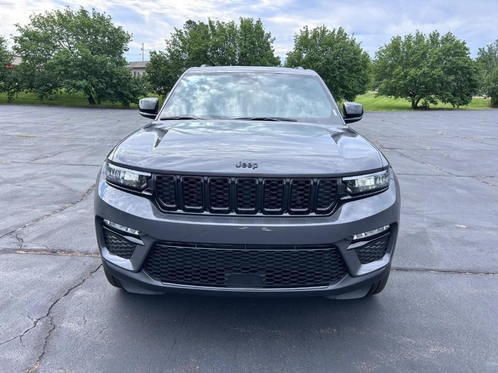 new 2025 Jeep Grand Cherokee L car, priced at $51,472