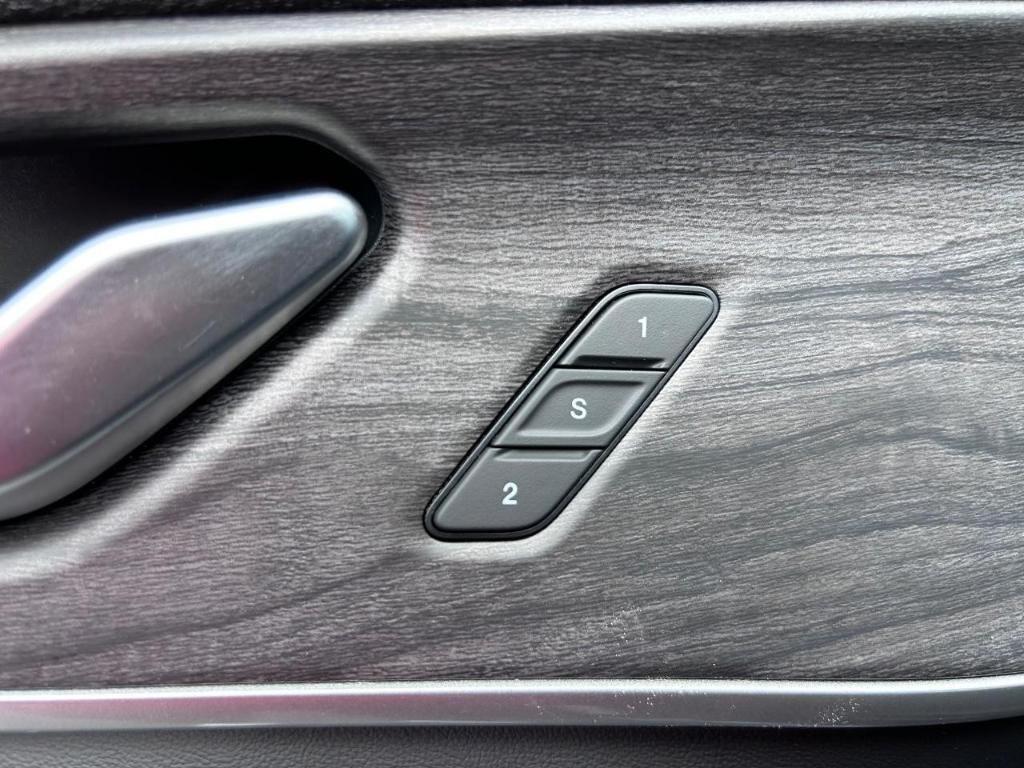 new 2025 Jeep Grand Cherokee L car, priced at $51,472