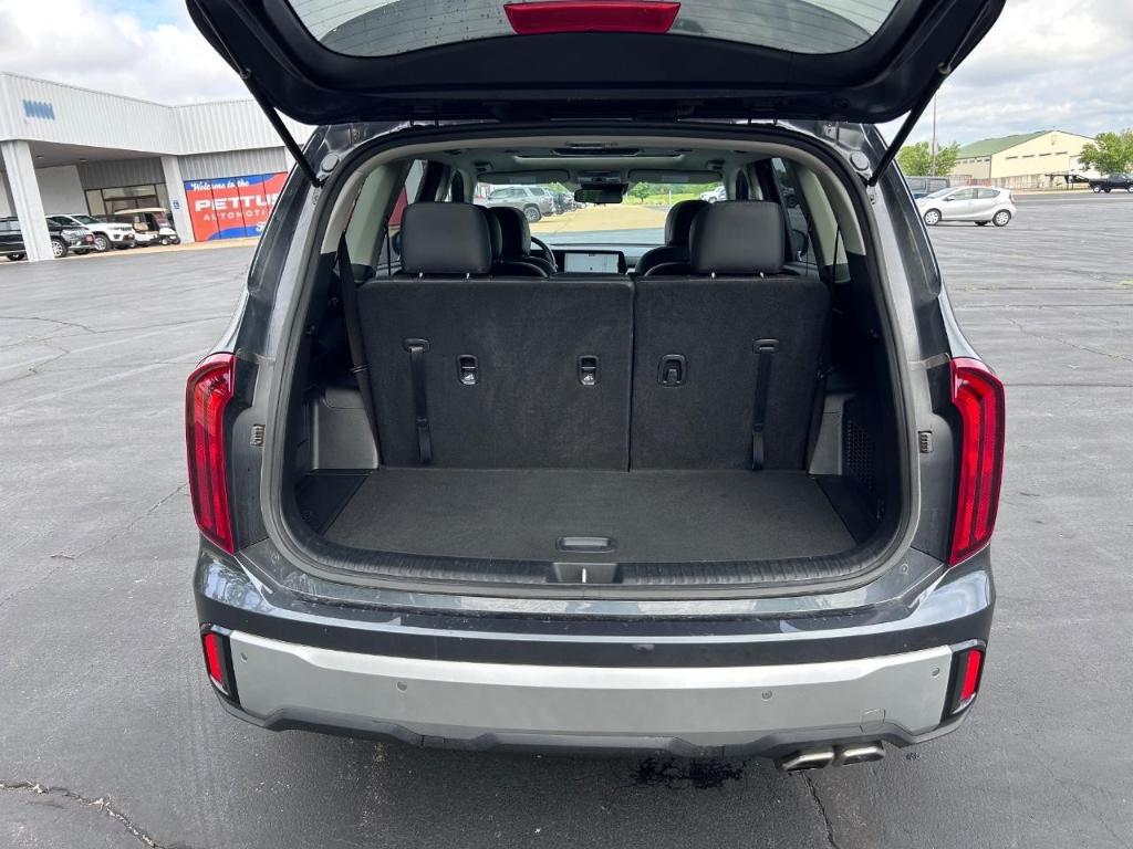 used 2024 Kia Telluride car, priced at $37,399