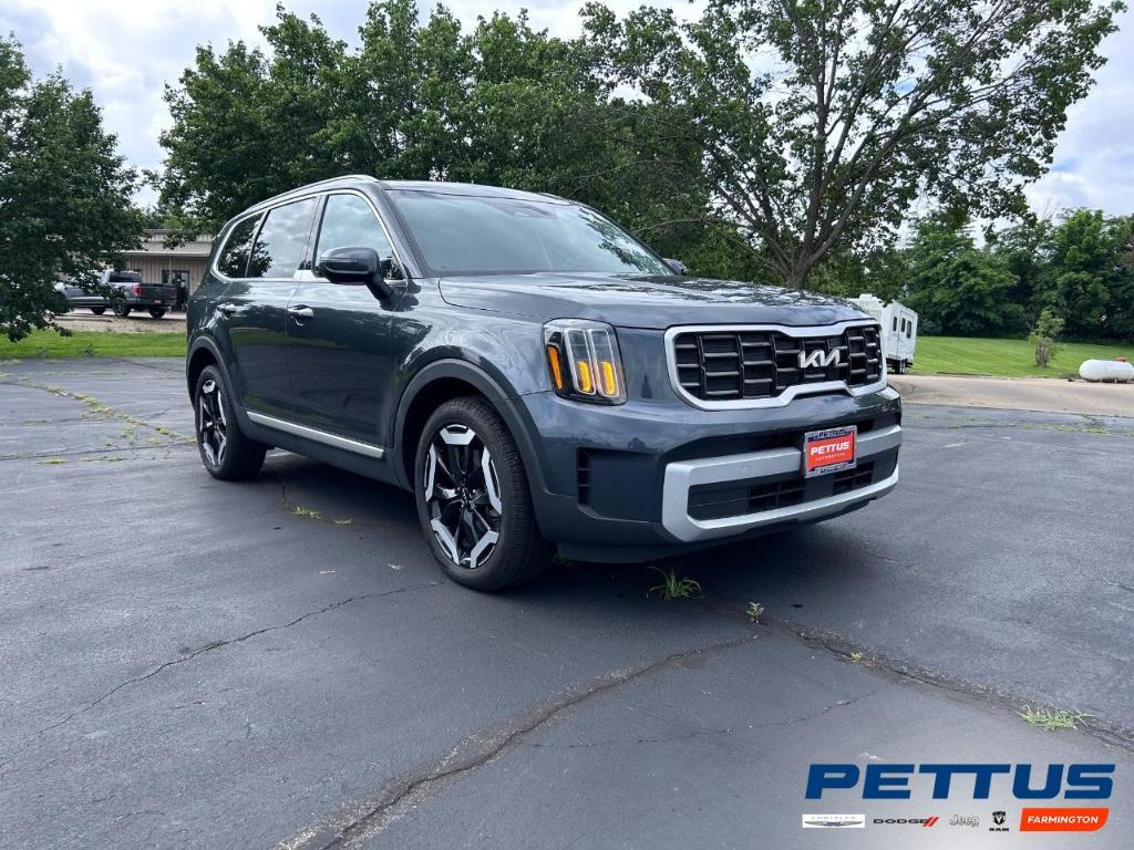 used 2024 Kia Telluride car, priced at $39,888