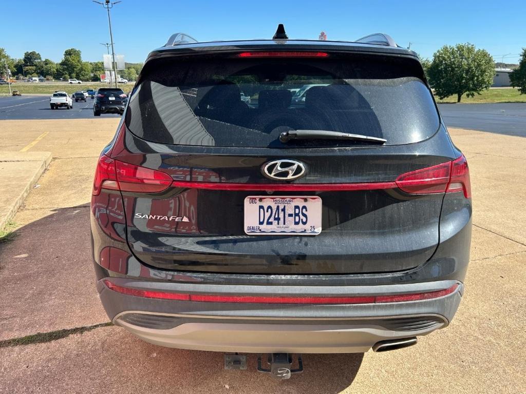 used 2023 Hyundai Santa Fe car, priced at $18,400