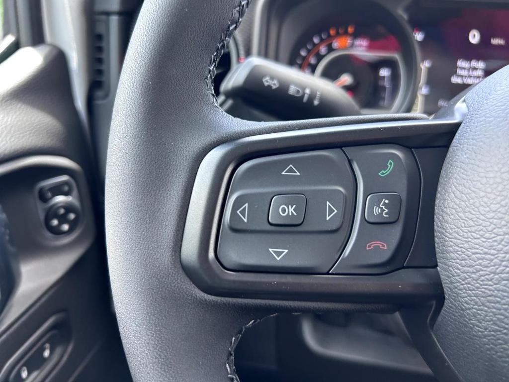 new 2025 Jeep Wrangler car, priced at $59,428