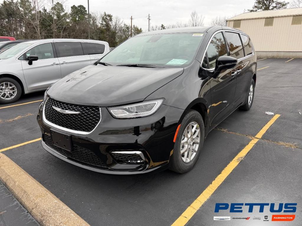 new 2026 Chrysler Pacifica car, priced at $36,995