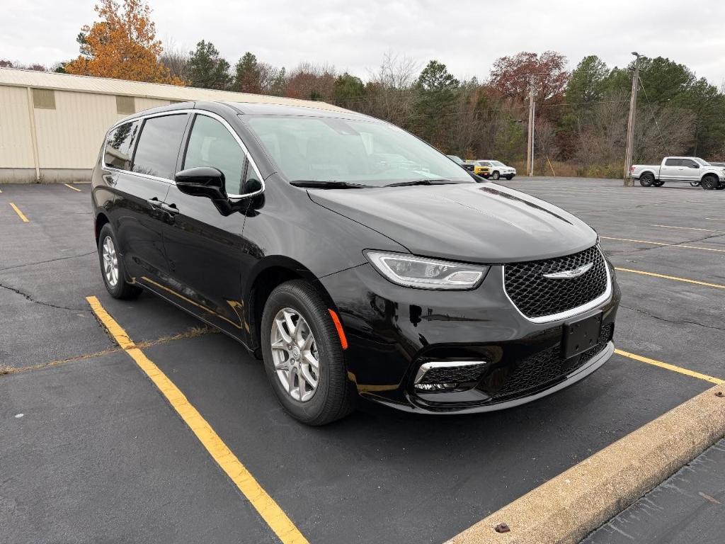 new 2026 Chrysler Pacifica car, priced at $36,995