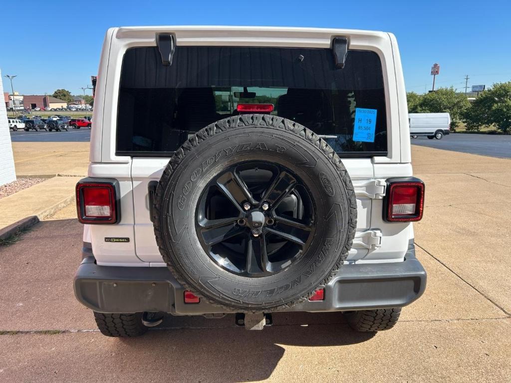 used 2022 Jeep Wrangler Unlimited car, priced at $29,417