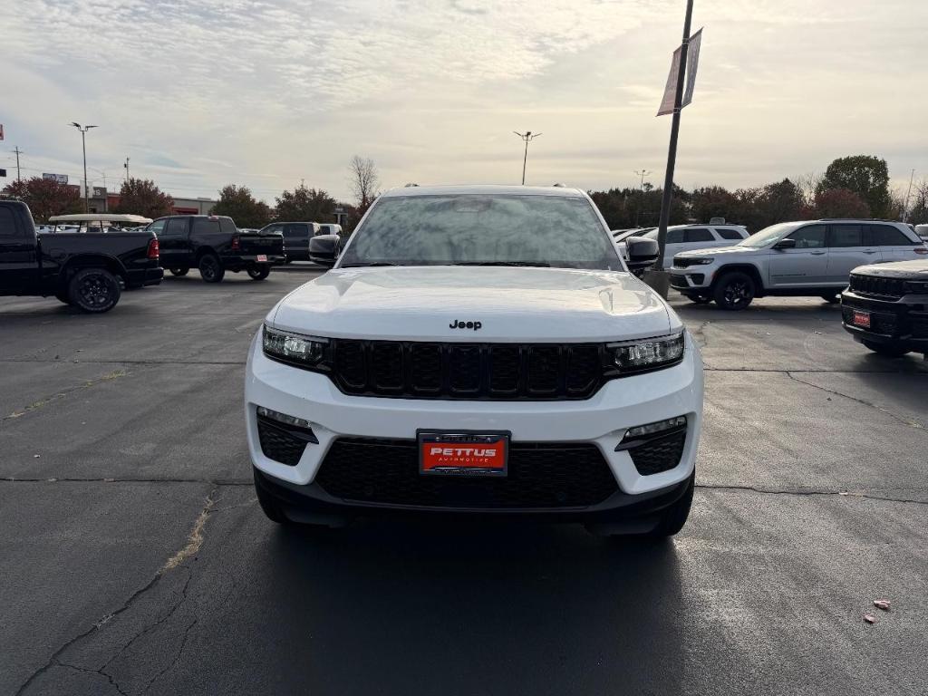 new 2025 Jeep Grand Cherokee car, priced at $42,645