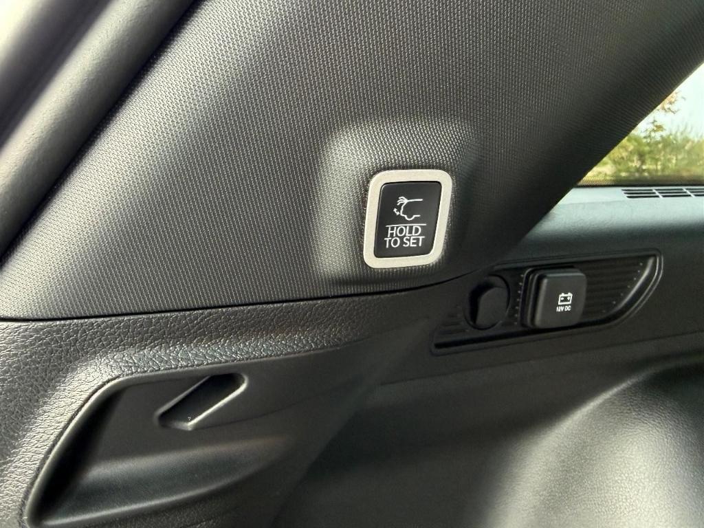 new 2025 Jeep Grand Cherokee car, priced at $42,645