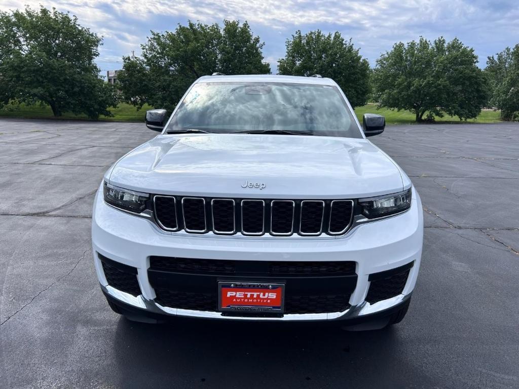 new 2025 Jeep Grand Cherokee L car, priced at $41,204