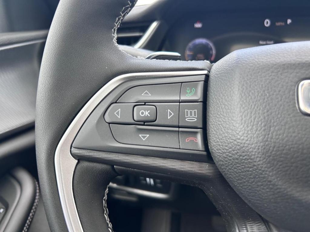 new 2025 Jeep Grand Cherokee car, priced at $44,555