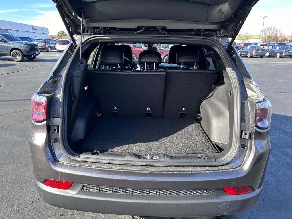 new 2024 Jeep Compass car, priced at $26,499